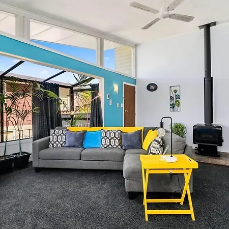 Lakeview Retreat Villa